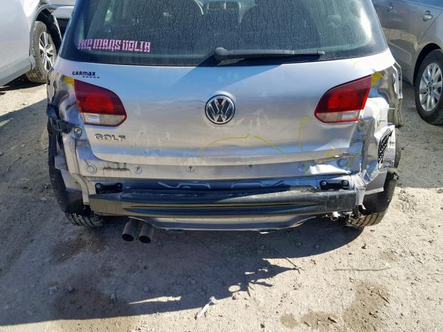 WVWDB7AJ9CW291837 - 2012 VOLKSWAGEN GOLF 银色 照片 10
