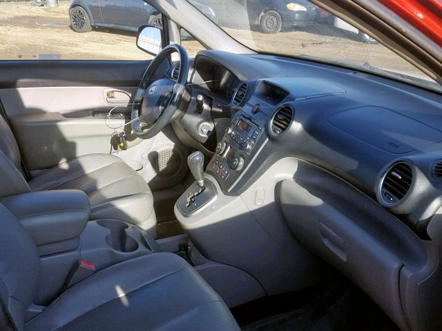 KNAFG526687179732 - 2008 KIA RONDO LX RED photo 5