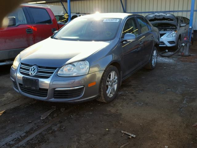 3VWDF81K77M018241 - 2007 VOLKSWAGEN JETTA 2.5 GRAY photo 2