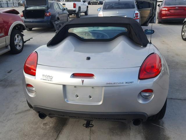 1G2MG35XX7Y120599 - 2007 PONTIAC SOLSTICE G SILVER photo 6