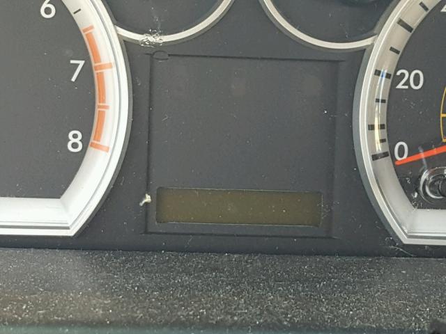 KL1TD6DE0BB180475 - 2011 CHEVROLET AVEO LS SILVER photo 8