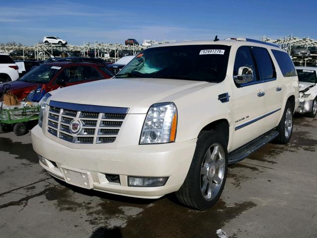 1GYS4HEF7DR270055 - 2013 CADILLAC ESCALADE E WHITE photo 2