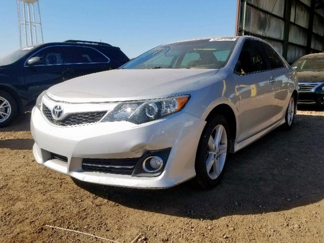 4T1BF1FK6CU117175 - 2012 TOYOTA CAMRY BASE SILVER photo 2