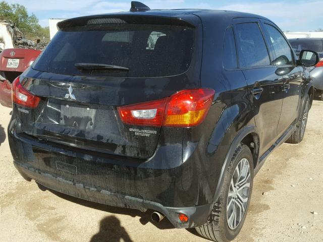 JA4AP3AU1HZ013781 - 2017 MITSUBISHI OUTLANDER BLACK photo 4