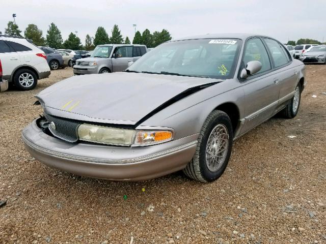 2C3HC56F0SH645916 - 1995 CHRYSLER LHS SILVER photo 2