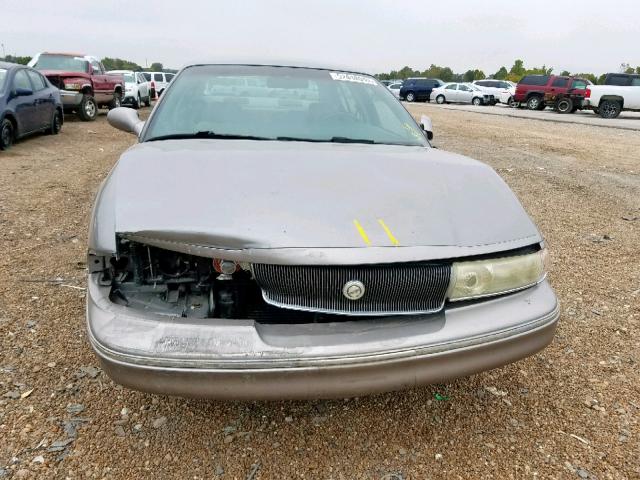 2C3HC56F0SH645916 - 1995 CHRYSLER LHS SILVER photo 9