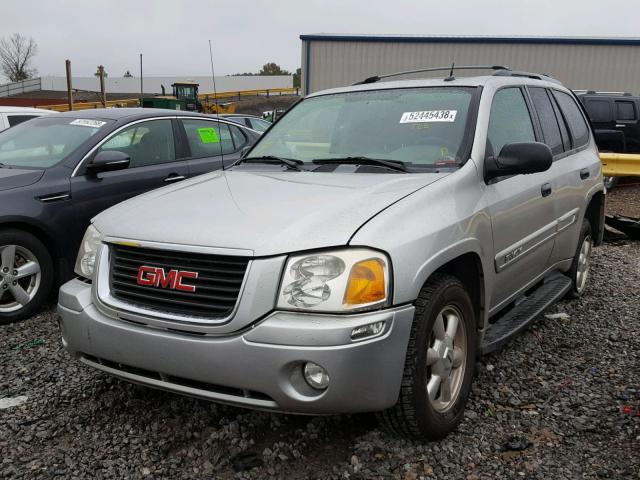 1GKDS13S052143898 - 2005 GMC ENVOY SILVER photo 2