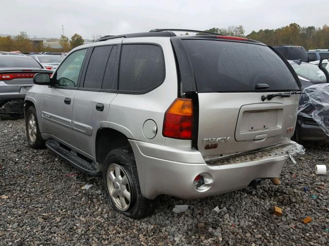 1GKDS13S052143898 - 2005 GMC ENVOY SILVER photo 3