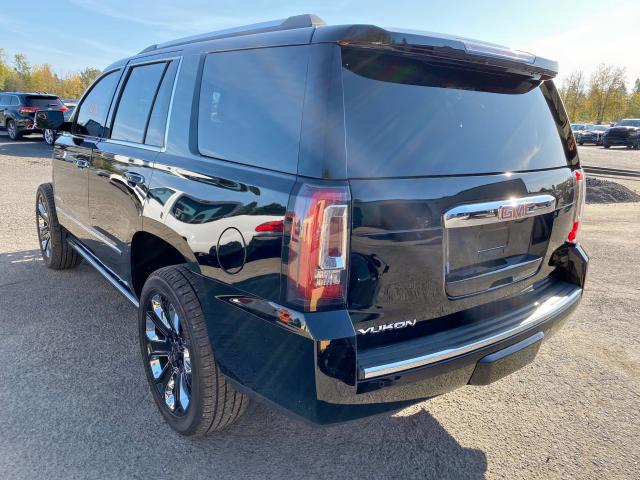 1GKS2CKJ3JR399742 - 2018 GMC YUKON DENA BLACK photo 3