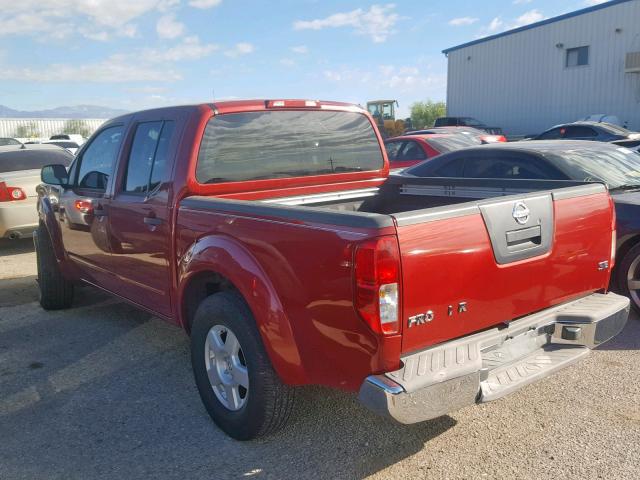 1N6AD07U46C435173 - 2006 NISSAN FRONTIER C RED photo 3