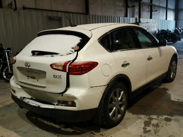 JN1AJ0HR3BM850613 - 2011 INFINITI EX35 BASE WHITE photo 4