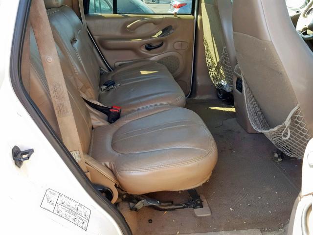 1FMPU18LXWLB86012 - 1998 FORD EXPEDITION WHITE photo 6