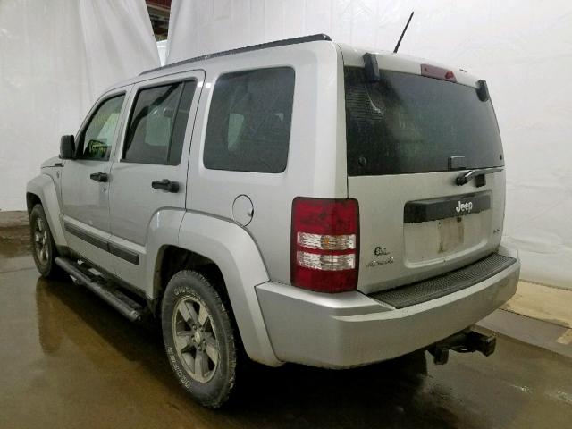 1J8GN28K28W245028 - 2008 JEEP LIBERTY SP SILVER photo 3