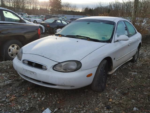 1MEFM50S5XA654282 - 1999 MERCURY SABLE GS WHITE photo 2