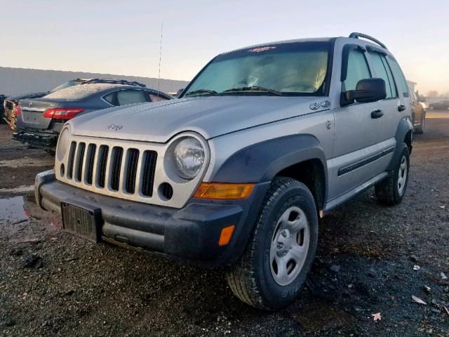 1J4GL48K06W255749 - 2006 JEEP LIBERTY SP SILVER photo 2