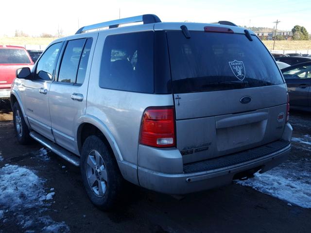 1FMZU75E75UA36806 - 2005 FORD EXPLORER L SILVER photo 3