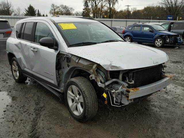 1J4NF1FB6BD282735 - 2011 JEEP COMPASS SP 银色 照片 1