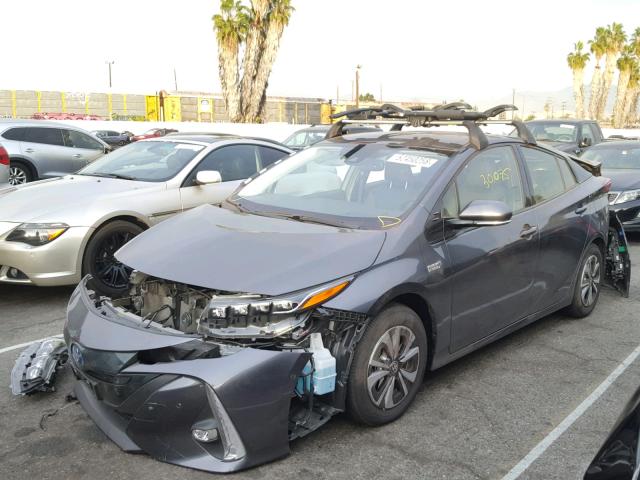 JTDKARFP7H3057515 - 2017 TOYOTA PRIUS PRIM ნაცრისფერი ფოტო 2
