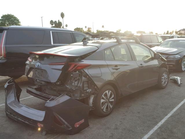 JTDKARFP7H3057515 - 2017 TOYOTA PRIUS PRIM ნაცრისფერი ფოტო 4