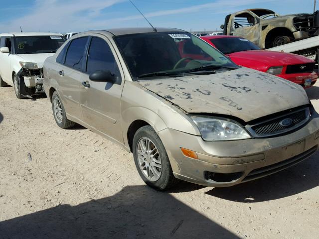 1FAFP34N96W225039 - 2006 FORD FOCUS ZX4 CREAM photo 1