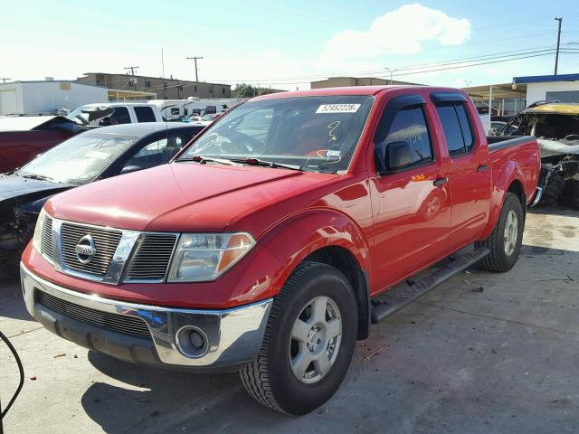 1N6D07U55C408045 - 2005 NISSAN FRONTIER C RED photo 2