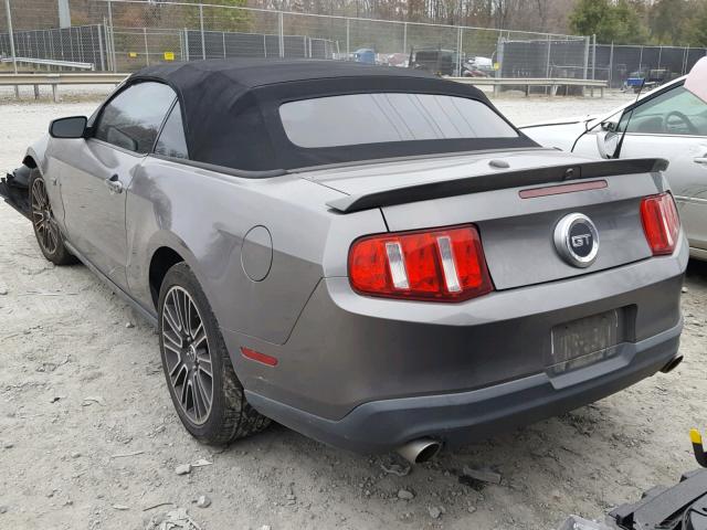 1ZVBP8FH9A5171170 - 2010 FORD MUSTANG GT GRAY photo 3