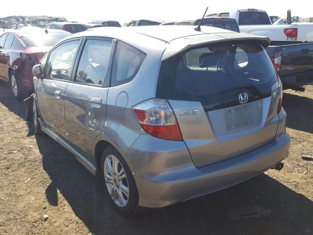 JHMGE8H48AC035793 - 2010 HONDA FIT SPORT GRAY photo 3