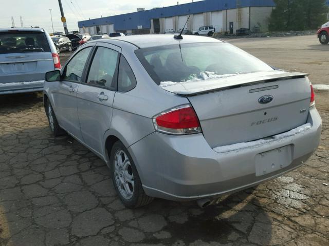 1FAHP36N49W153290 - 2009 FORD FOCUS SES SILVER photo 3