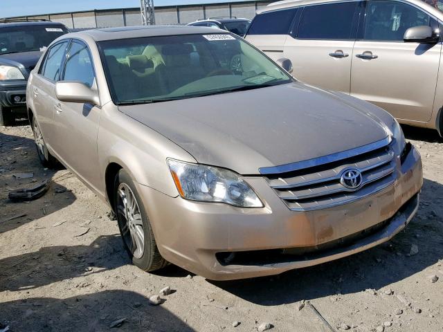 4T1BK36B35U007713 - 2005 TOYOTA AVALON XL GOLD photo 1