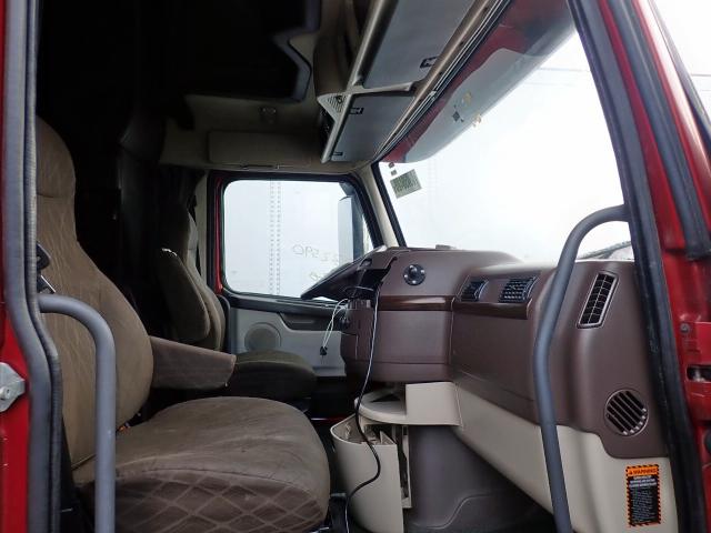 4V4NC9EH0GN952501 - 2016 VOLVO VN VNL RED photo 5