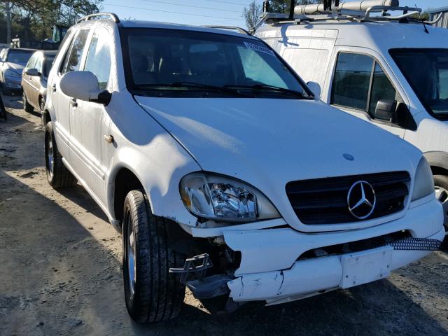 4JGAB54E0YA161726 - 2000 MERCEDES-BENZ ML 320 WHITE photo 1