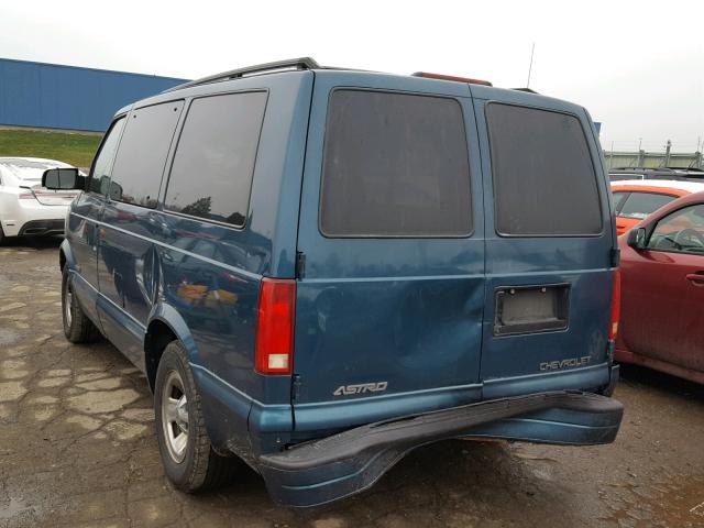 1GNDM19X42B121902 - 2002 CHEVROLET ASTRO BLUE photo 3