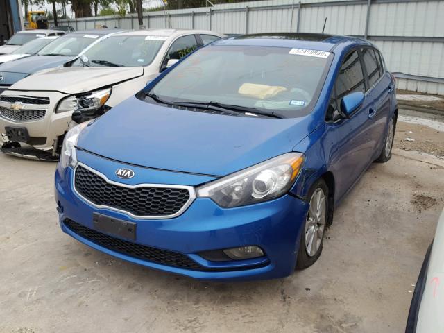 KNAFX5A87F5333523 - 2015 KIA FORTE EX BLUE photo 2