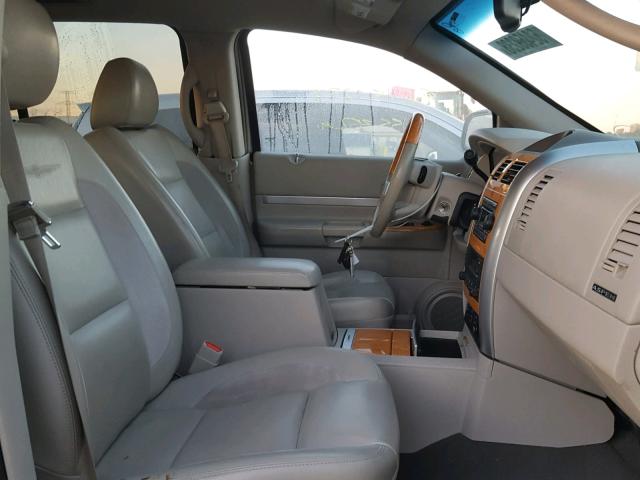 1A8HW58207F545197 - 2007 CHRYSLER ASPEN LIMI BEIGE photo 5