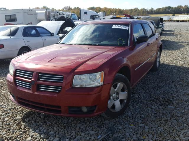 2D4FV37V08H188236 - 2008 DODGE MAGNUM SXT RED photo 2