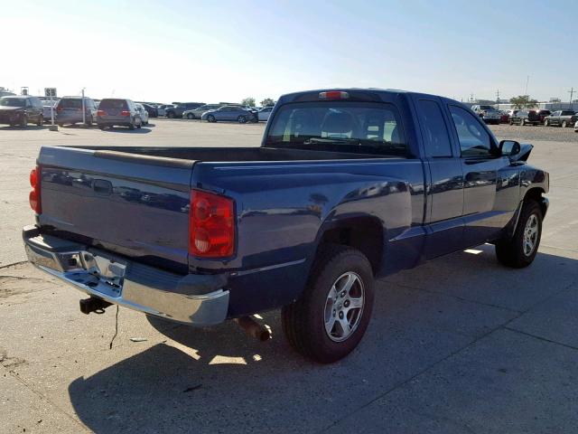 1D7HE42KX6S516833 - 2006 DODGE DAKOTA SLT BLUE photo 4