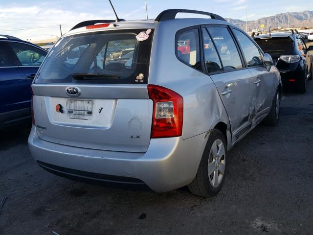 KNAFG528497222872 - 2009 KIA RONDO BASE GRAY photo 4