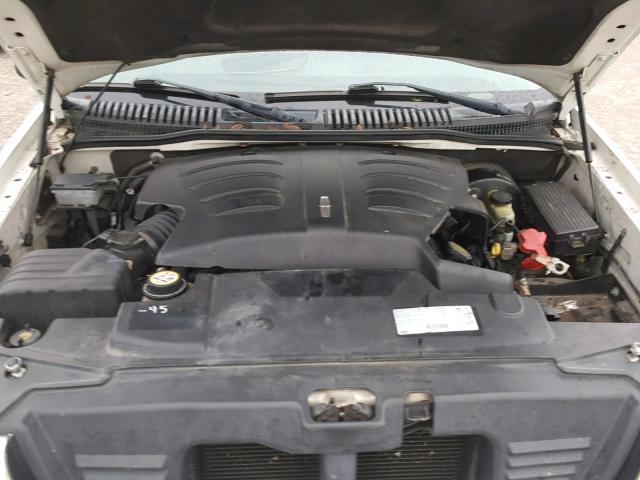 5LMEU68H93ZJ02302 - 2003 LINCOLN AVIATOR 白色 照片 7