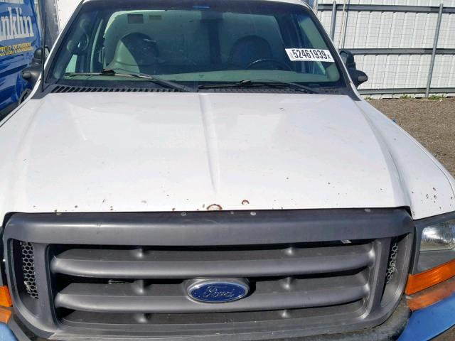 1FDAF56F22EA52890 - 2002 FORD F550 SUPER WHITE photo 7