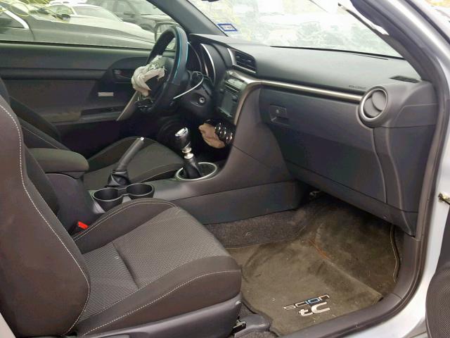 JTKJF5C71E3067374 - 2014 TOYOTA SCION TC 银色 照片 5