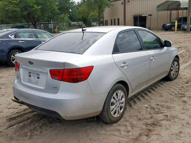 KNAFU4A21C5585634 - 2012 KIA FORTE EX SILVER photo 4