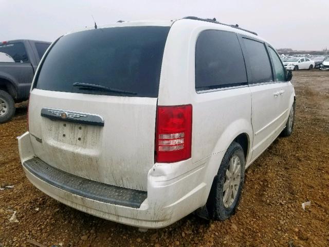 2A8HR54PX8R660828 - 2008 CHRYSLER TOWN & COU CREAM photo 4