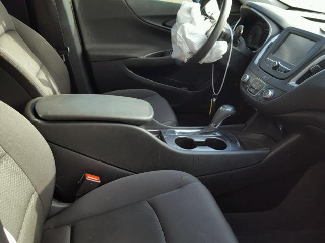 1G1ZB5ST8HF291287 - 2017 CHEVROLET MALIBU LS 银色 照片 5