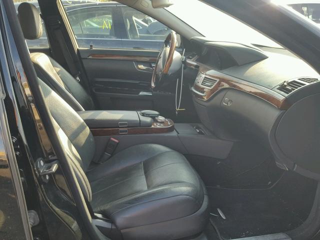 WDDNG71X49A262719 - 2009 MERCEDES-BENZ S 550 BLACK photo 5