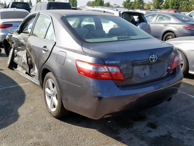 4T4BE46K49R076810 - 2009 TOYOTA CAMRY BASE GRAY photo 3