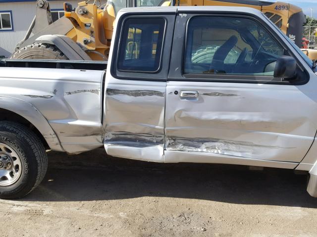 4F4YR16U33TM20208 - 2003 MAZDA B3000 CAB SILVER photo 9