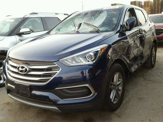 5XYZT3LB4JG543098 - 2018 HYUNDAI SANTA FE S BLUE photo 2