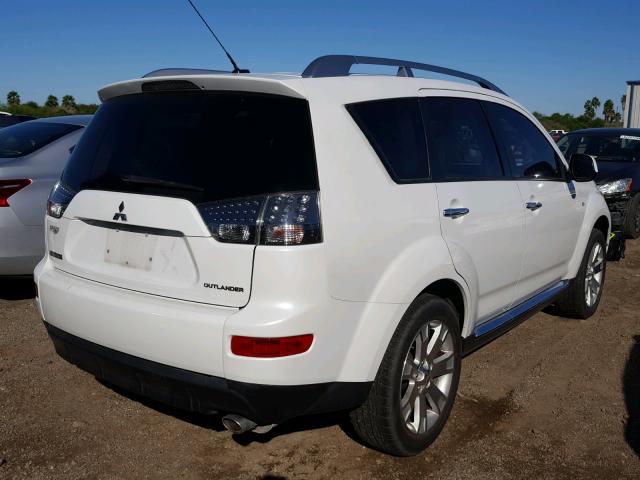 JA4LS31W09Z013975 - 2009 MITSUBISHI OUTLANDER WHITE photo 4