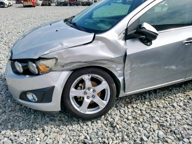 1G1JE5SH1C4135015 - 2012 CHEVROLET SONIC LTZ SILVER photo 9