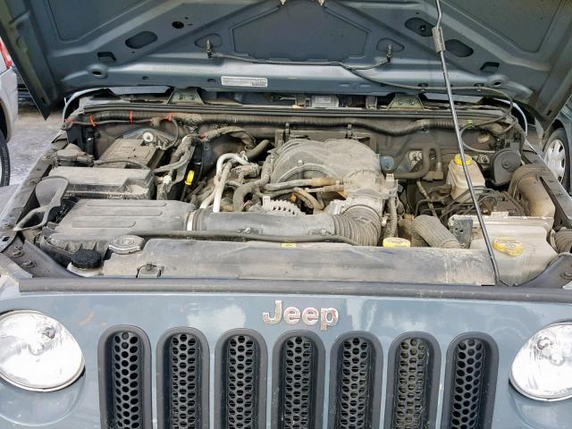 1C4AJWAG8EL317059 - 2014 JEEP WRANGLER S GRAY photo 7